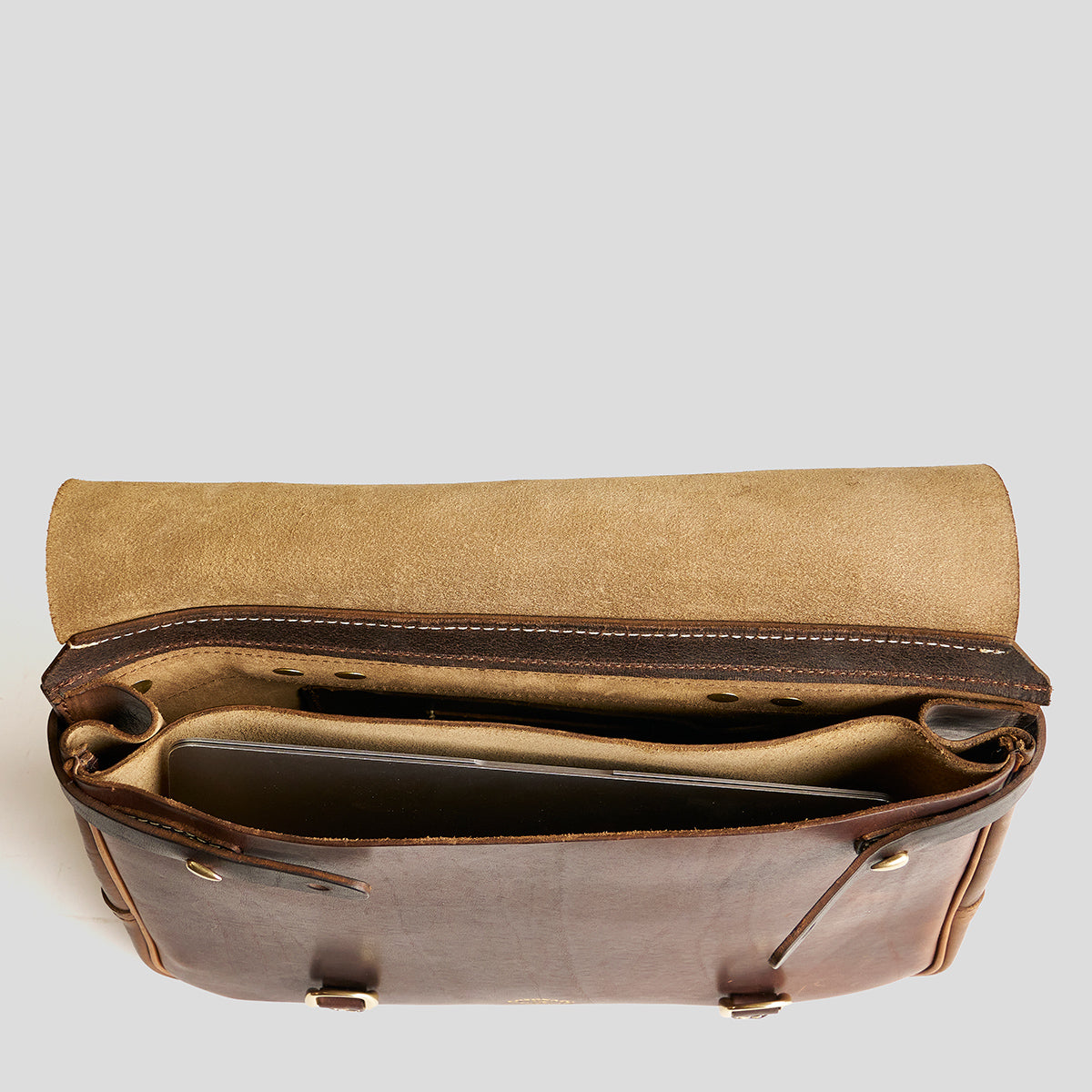 Vintage Horween® Mailbag #130 | Brown
