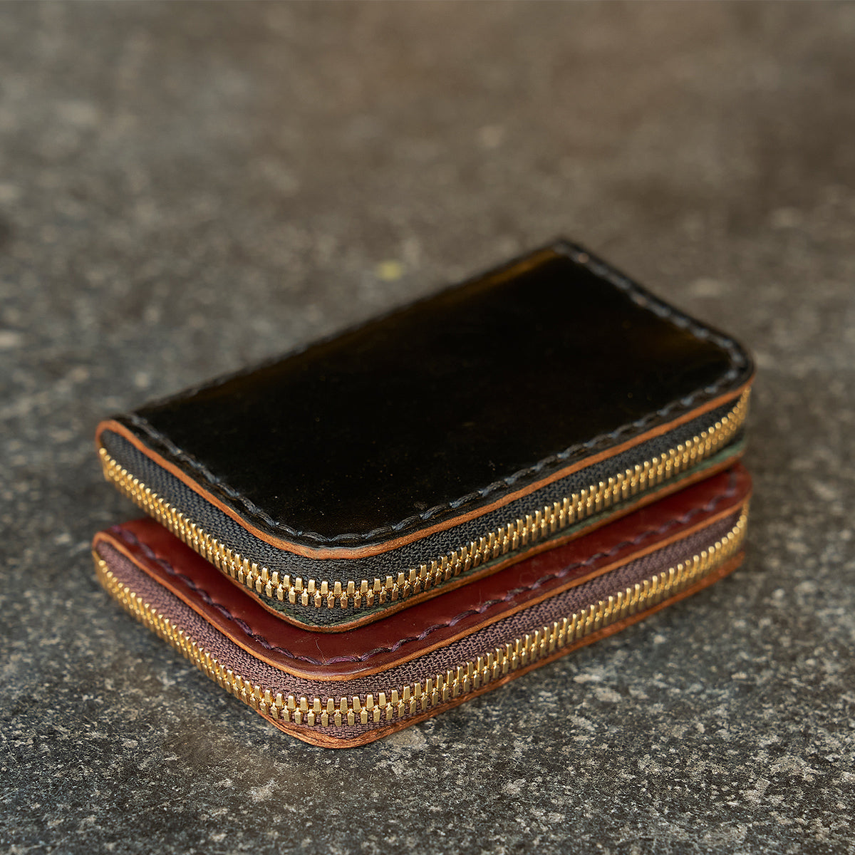 Full-Zip Bison No.20 Wallet | Black