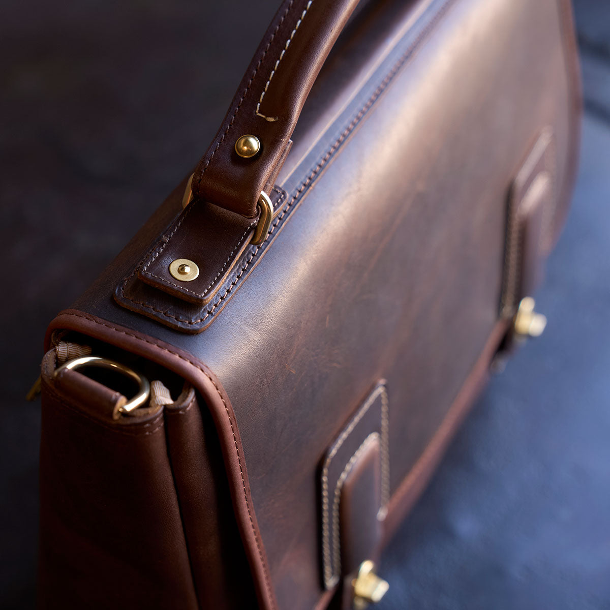 No.201 Messenger | Americana Brown