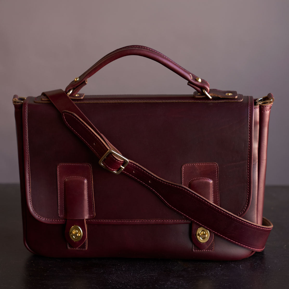 No. 201 Chromexcel® Messenger & Shell Cordovan | Color #8