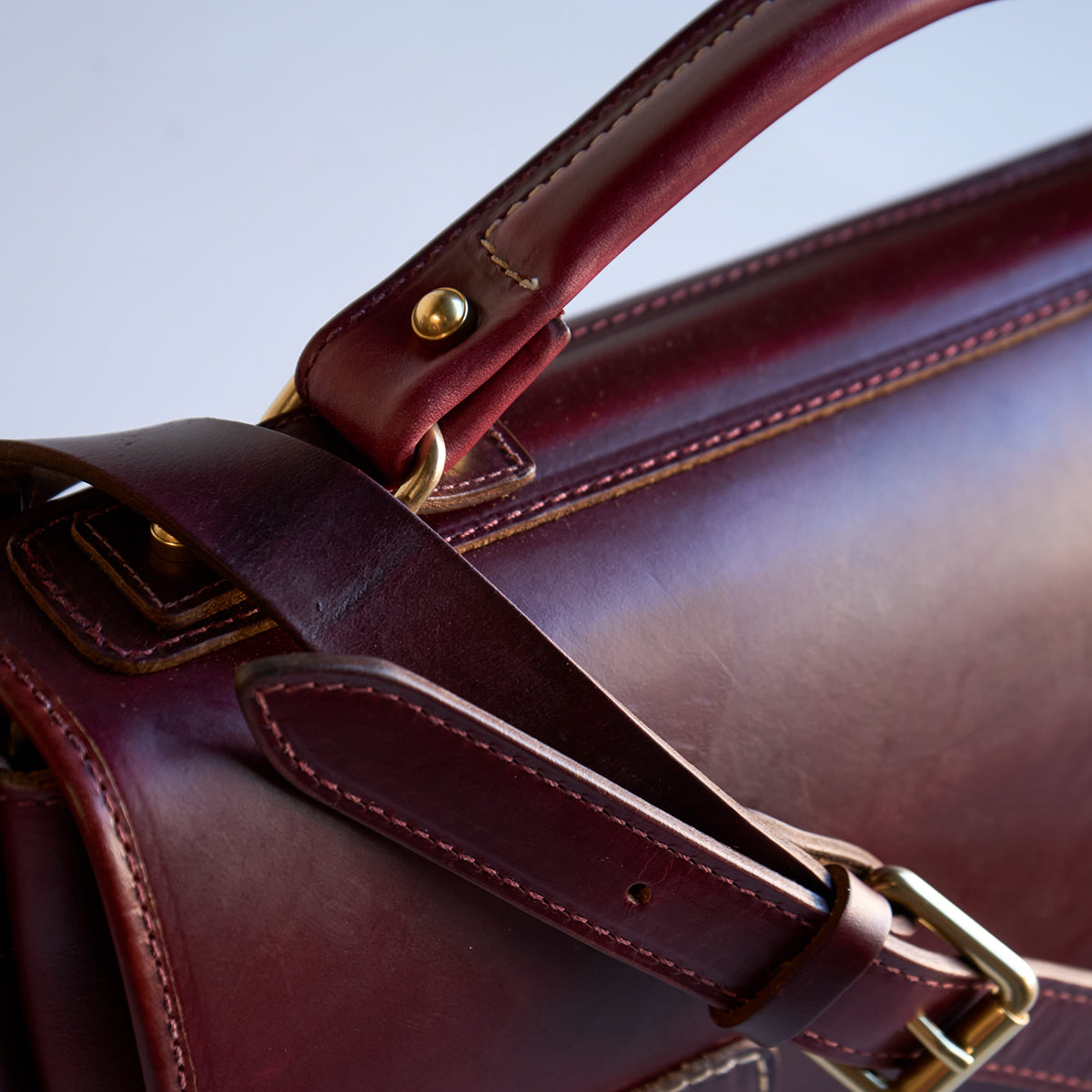 No. 201 Chromexcel® Messenger | #8