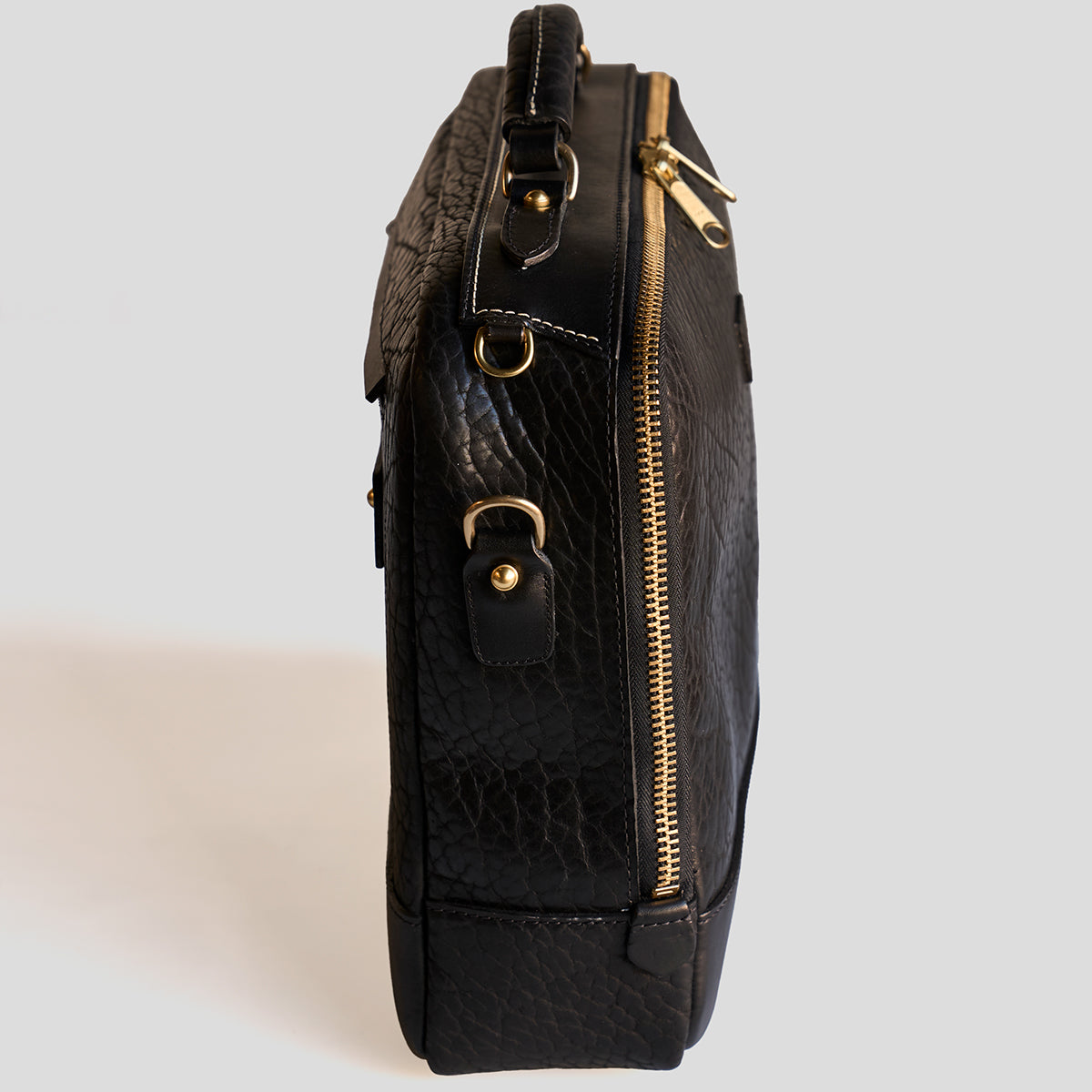 No.540 Attaché Case | LE Bison Black