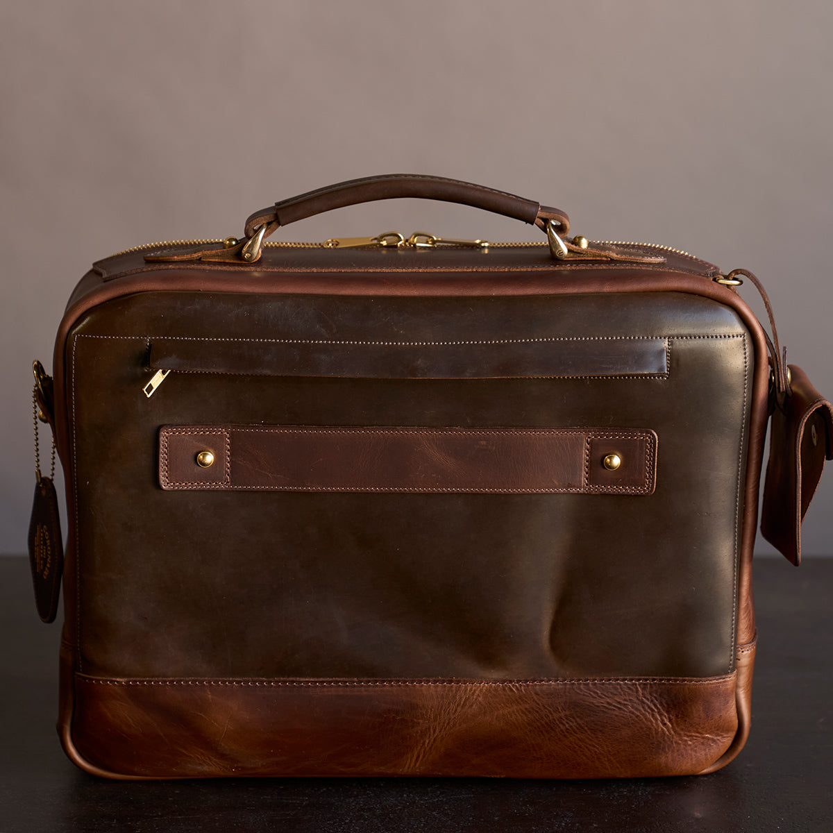 No.541 Chicago Shell Briefcase | Horween® Shell Dark Brown