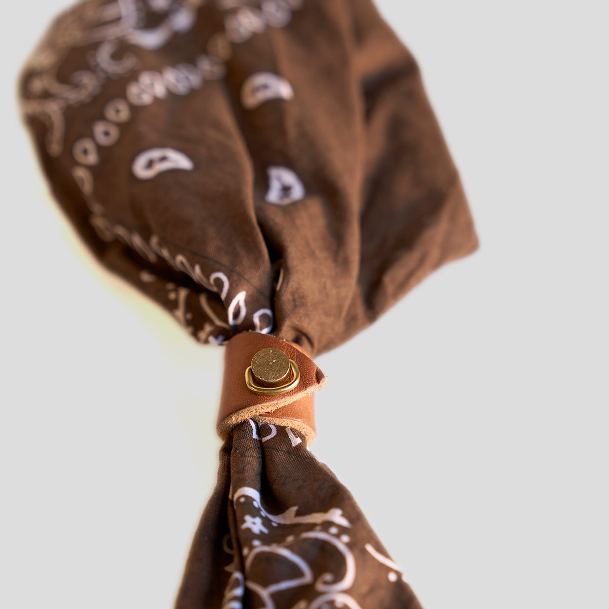 No.831 Bandana & Leather Keeper | Stone-Washed