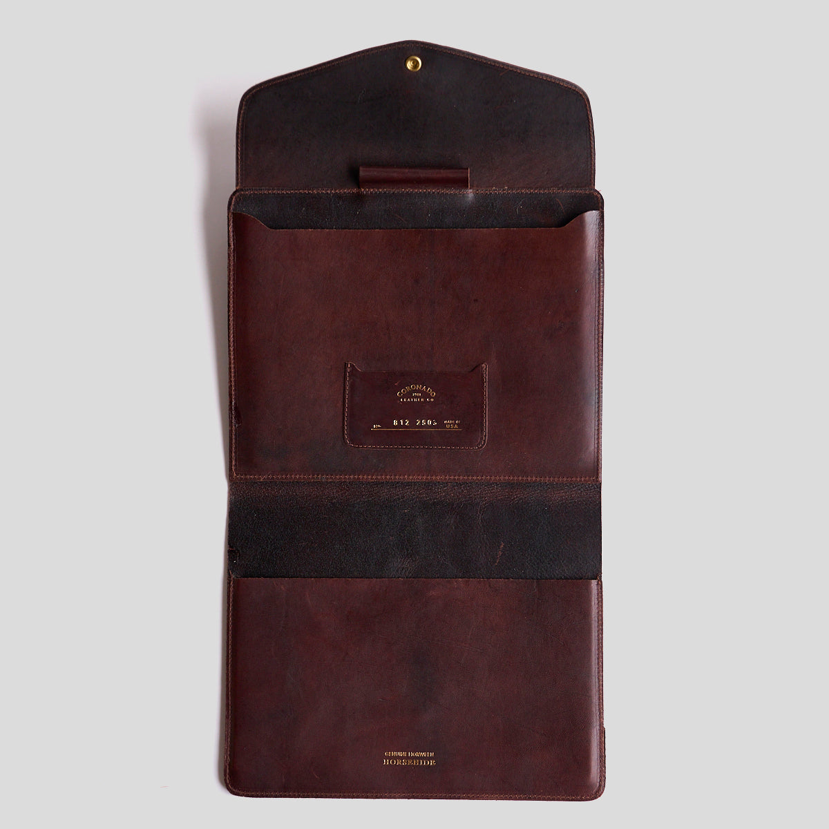 No.812 B5 Portfolio | Horween® Horsehide