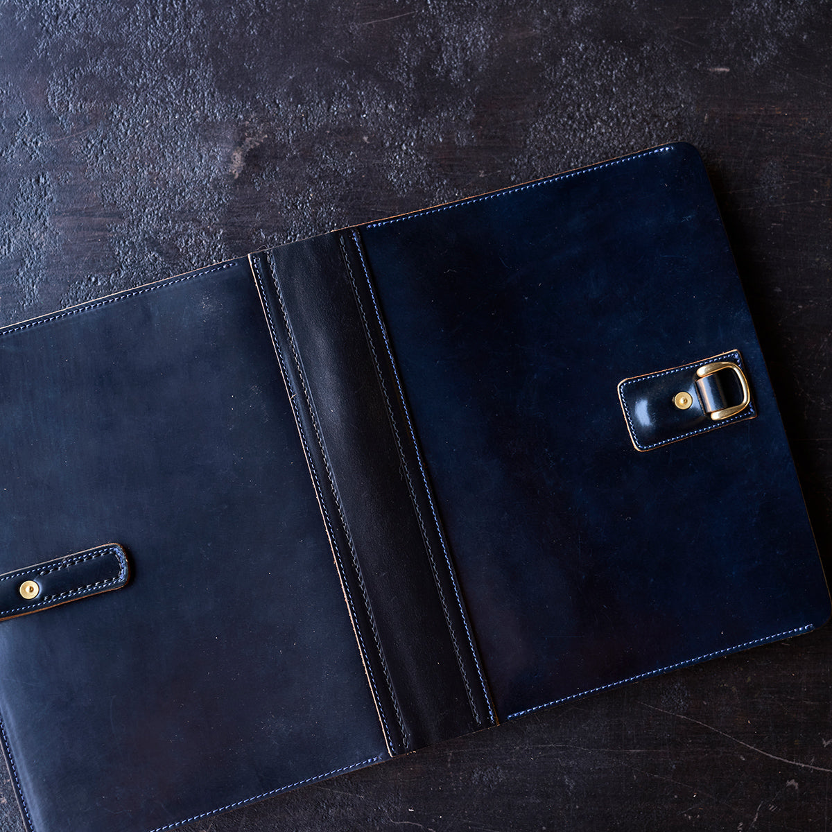 No.822 Portfolio A5 | Horween® Shell Cordovan (Navy)