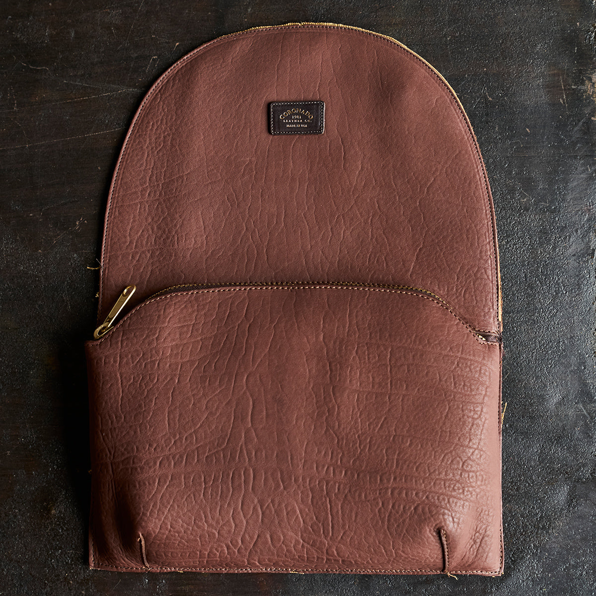 No.950 Clark II Backpack | Olive-Tanned Chocolate Bullhide