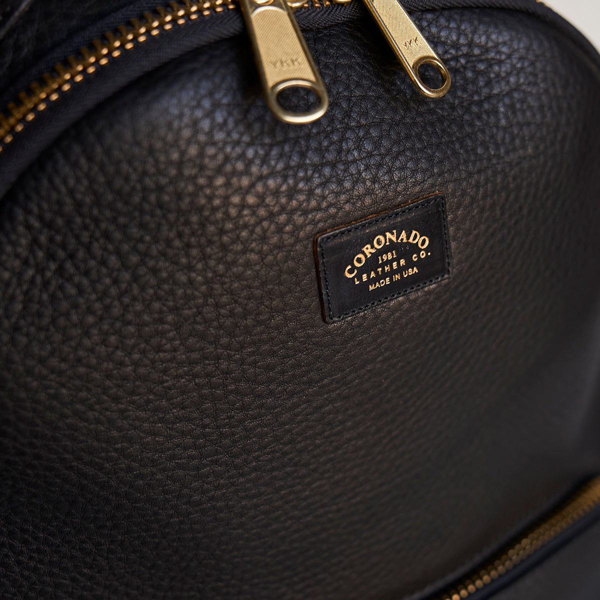 No.950 Clark II Backpack | Olive-Tanned Black Bullhide