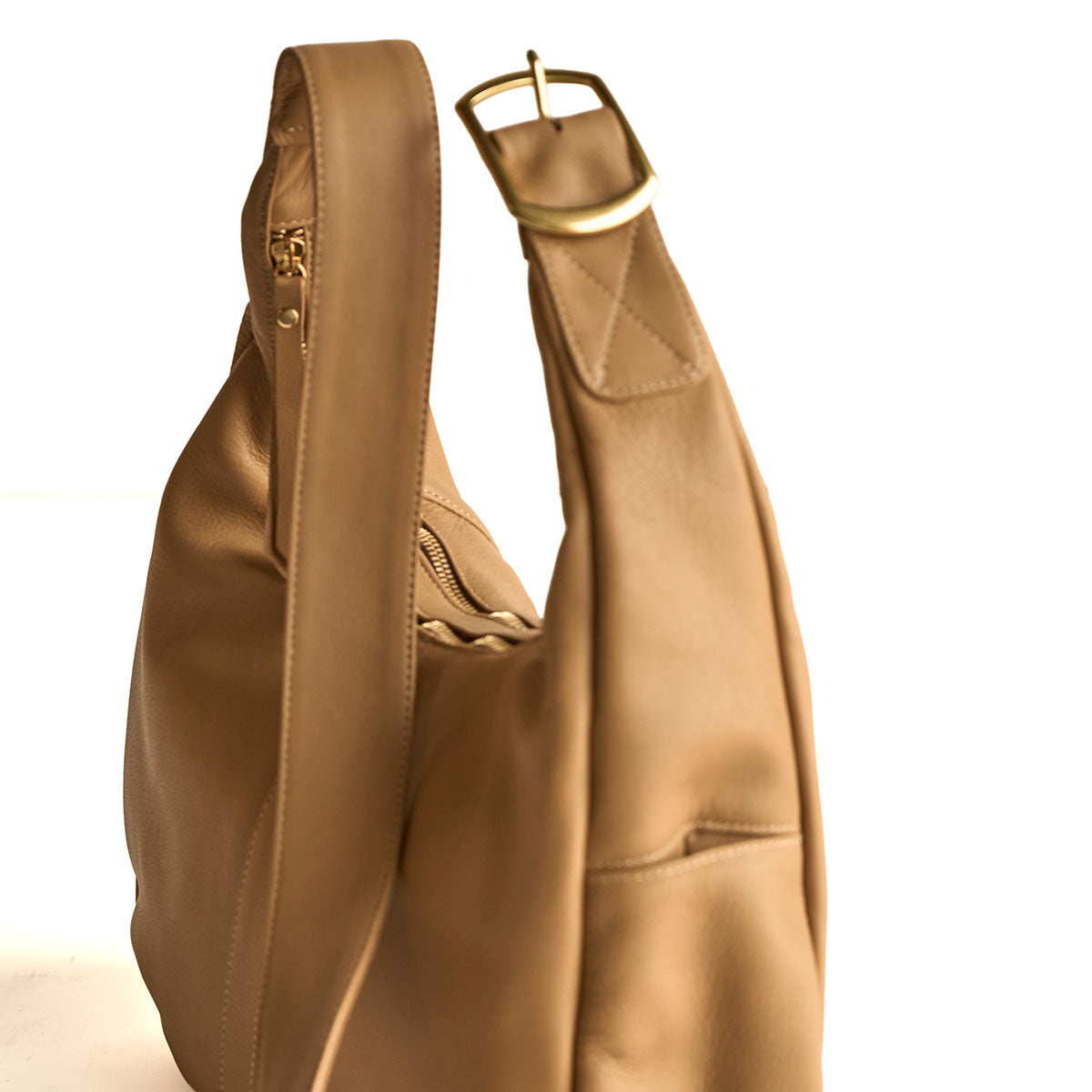 No.995 Monterey Hobo | Taupe