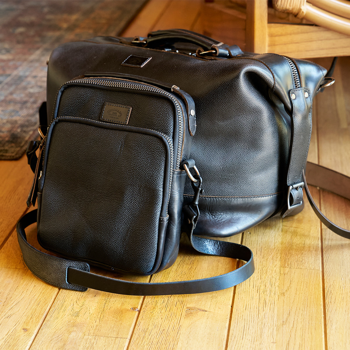 No.300 Field Duffel Horween Football Black | LE x5 Made