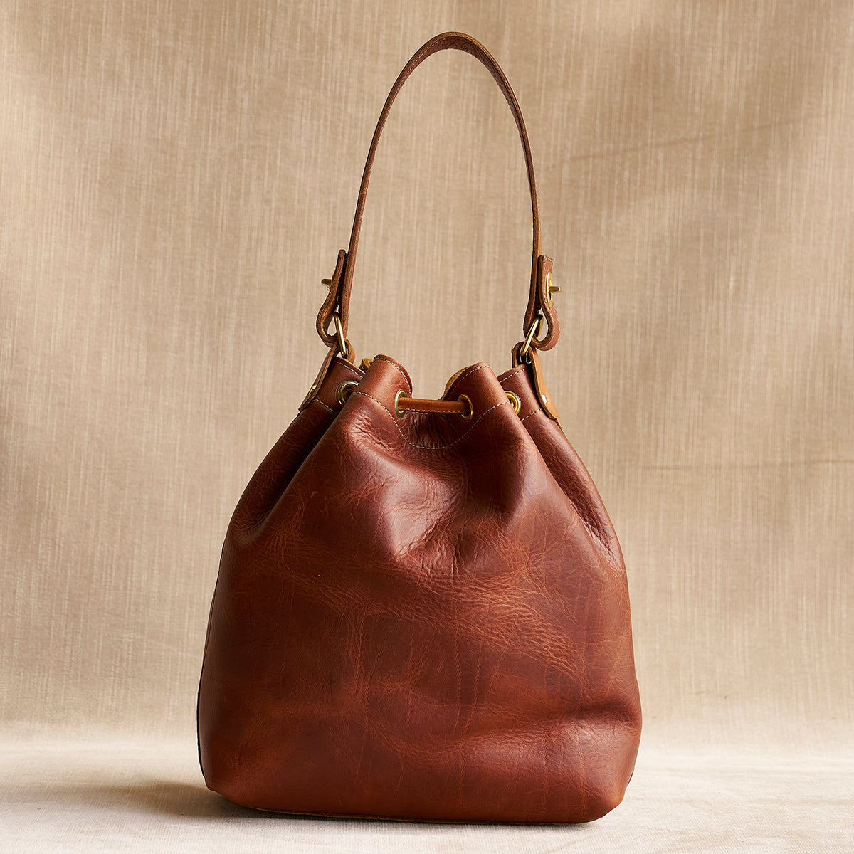Jean Bucket Hobo | Saddle
