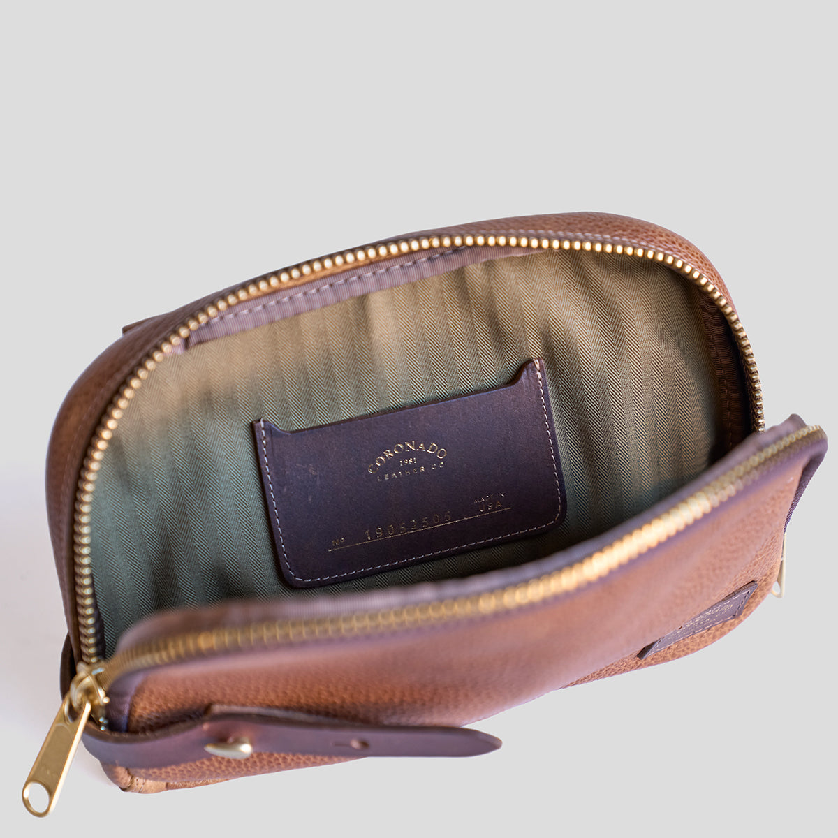 Horween® 1905 Tumbling Travel Set | No. 2505