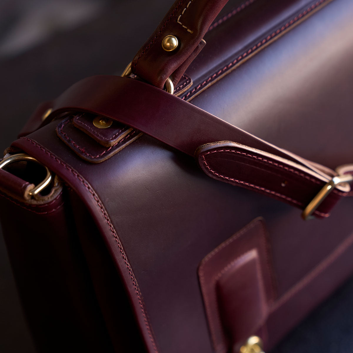 No. 201 Chromexcel® Messenger & Shell Cordovan | Color #8
