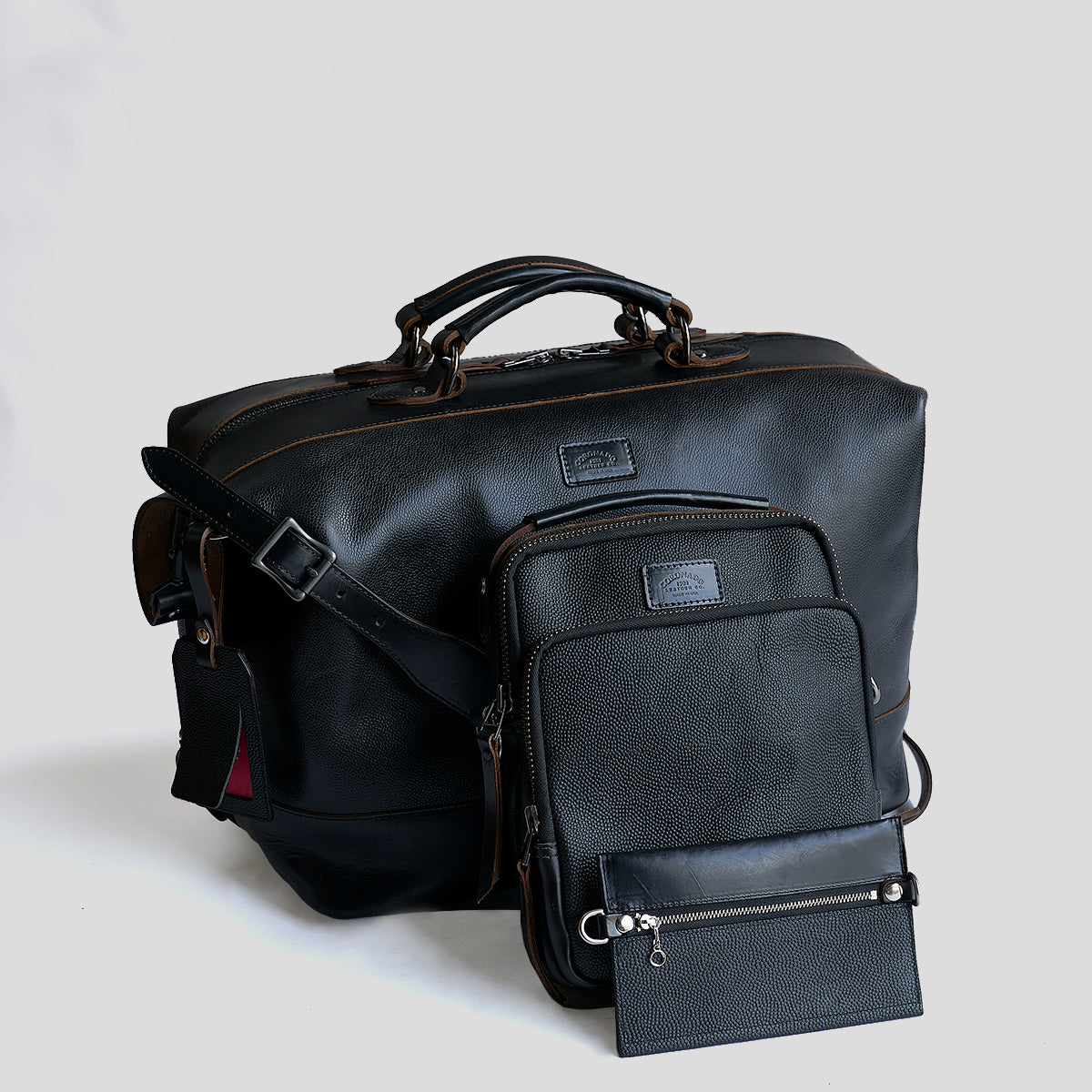 No.300 Field Duffel Horween Football Black | LE x5 Made