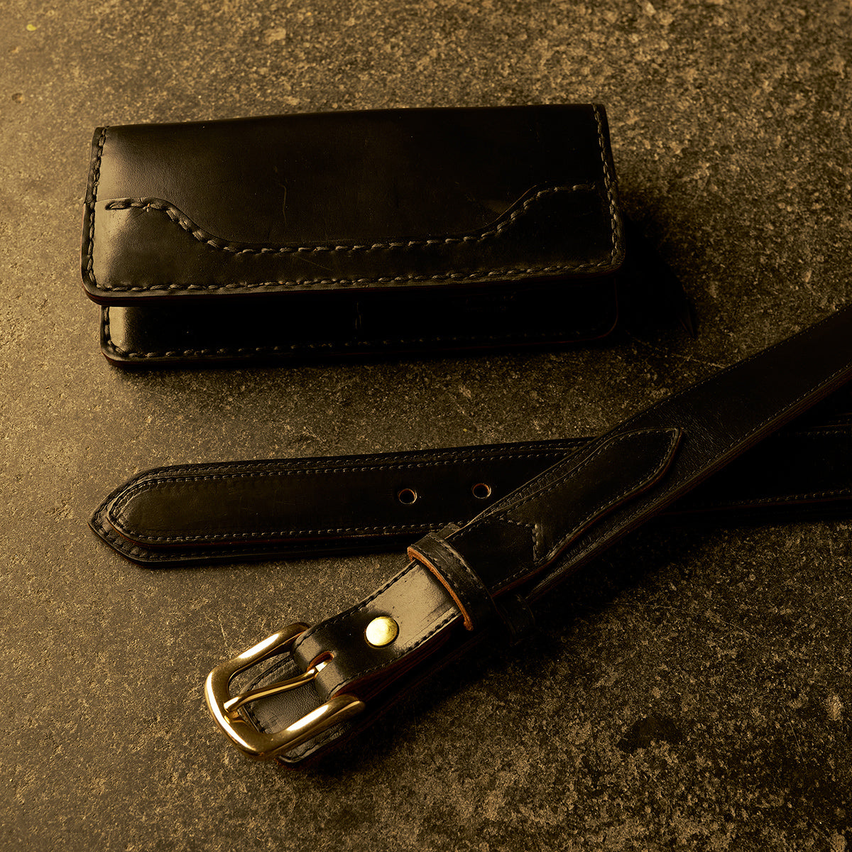 No.830 Garrison Shell & Horse Long Wallet | Black
