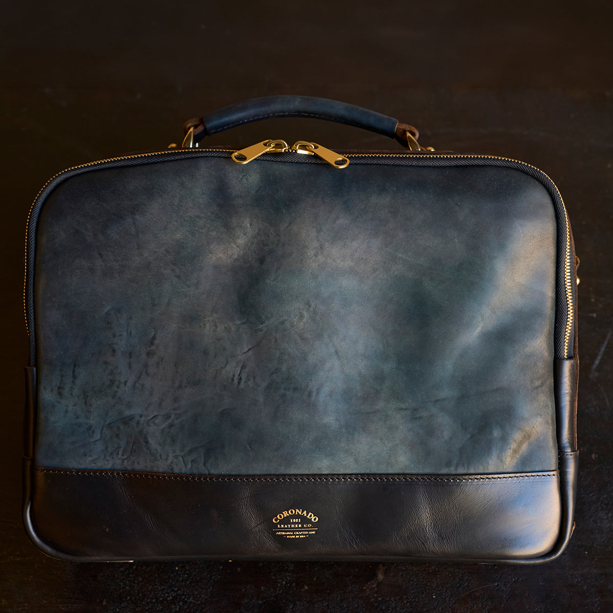 No.541 Chicago Shell Briefcase | Horween® Marbled Black