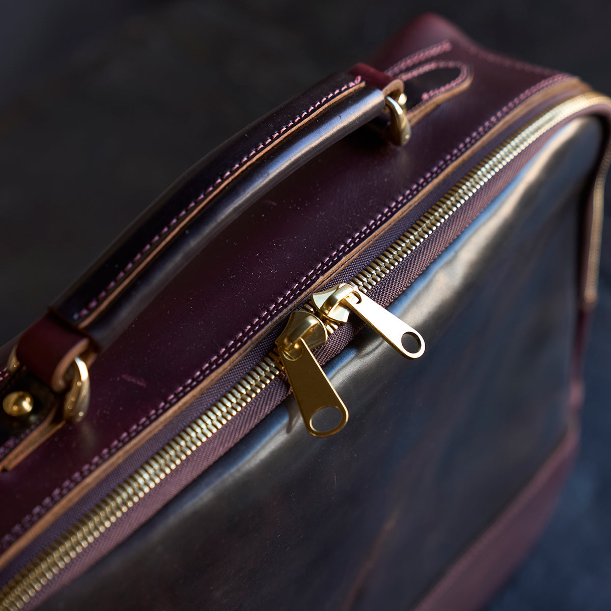 No.541 Chicago Shell Briefcase | Horween® No.16 (x1)