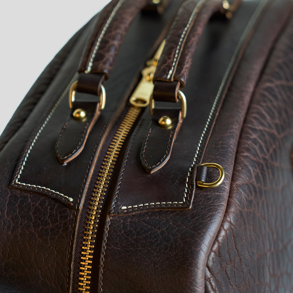 No.550 Weekender | LE Bison Dark Brown