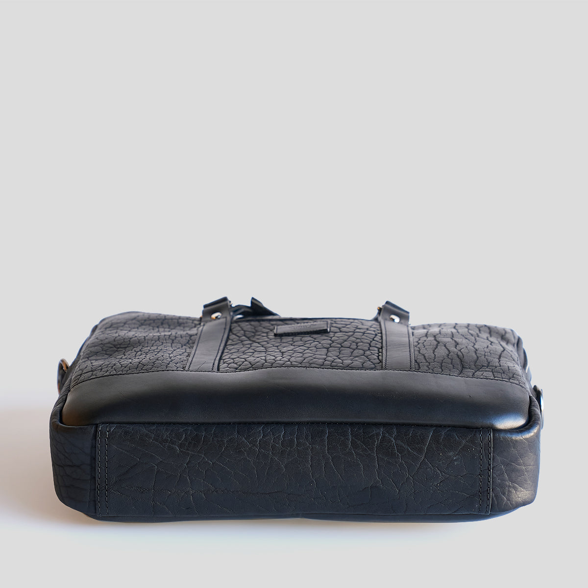 No.551 Bison Slim Briefcase | Black