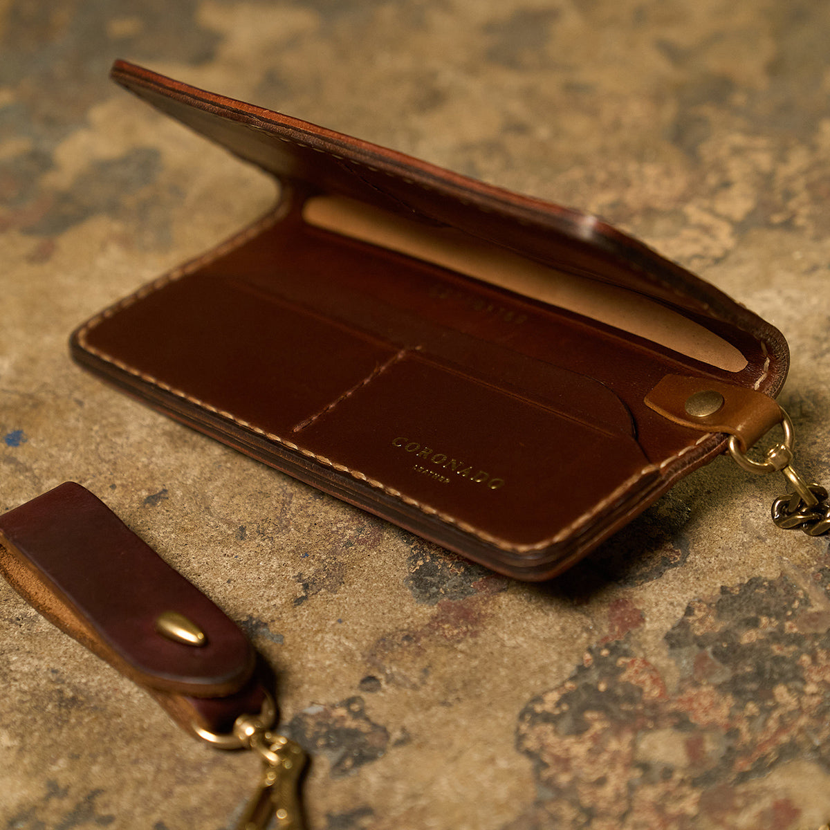 No.830 Horween® Shell Chain Wallet No.9
