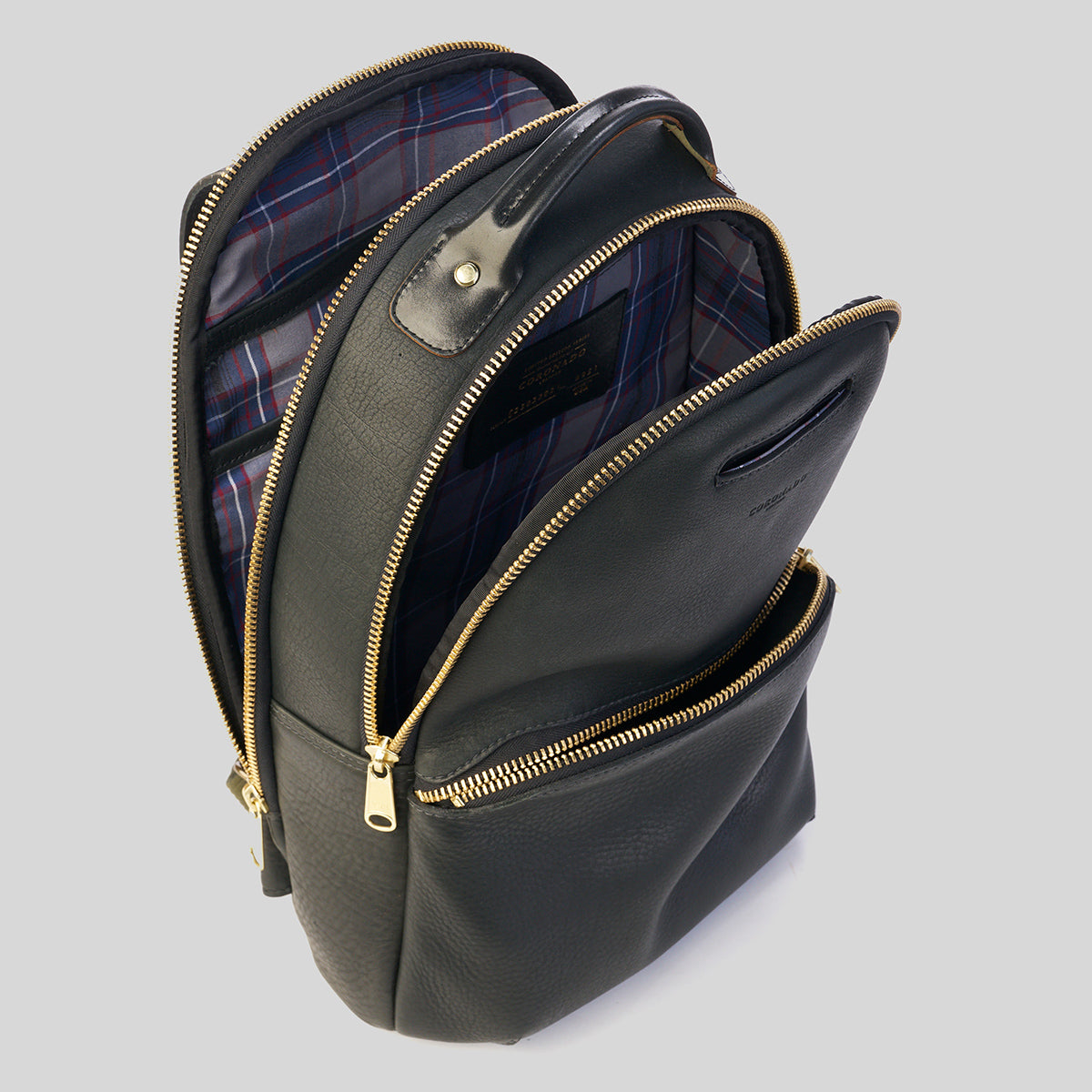 Clark Backpack No.952 | Horween® Black