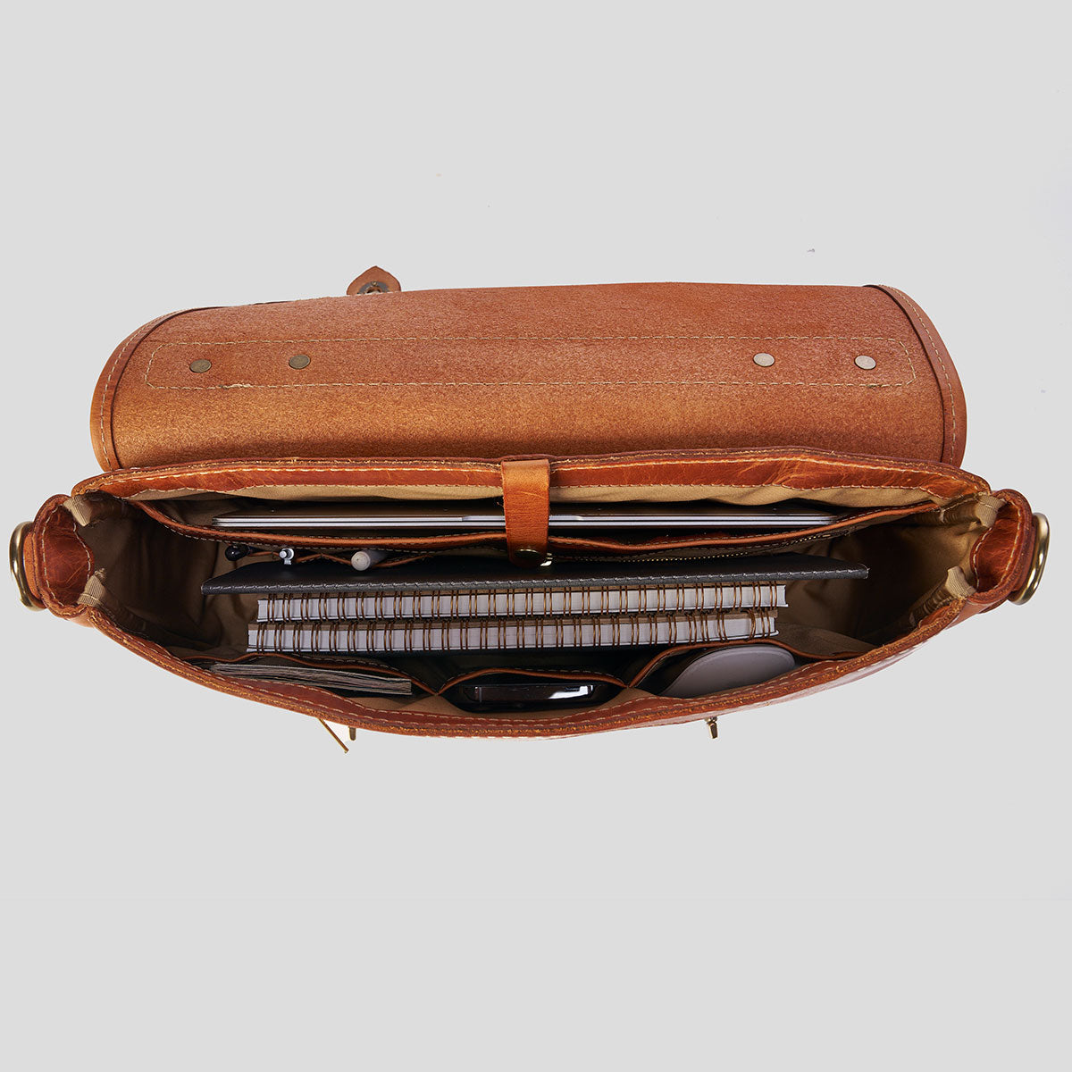 No.201 Americana Messenger | Horween® Natural